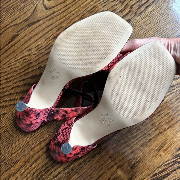 Marc Fisher Red Snake Print Kitten Heel Sandals Strappy Open Toe Shoes Size 9.5M - Picture 4 of 6